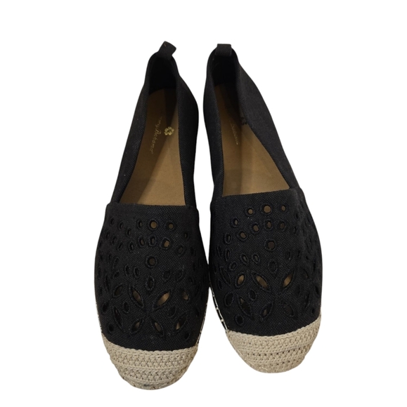 TOMMY BAHAMA Selena Ladies Black SLIP ON SHOES SZ 8M - Picture 2 of 5